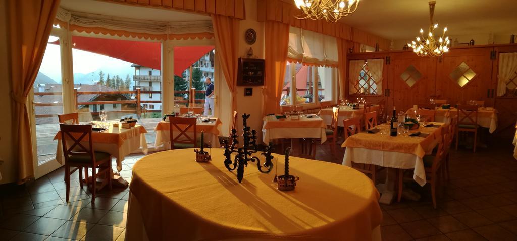 Hotel Ca' Del Bosco Selva di Cadore Buitenkant foto