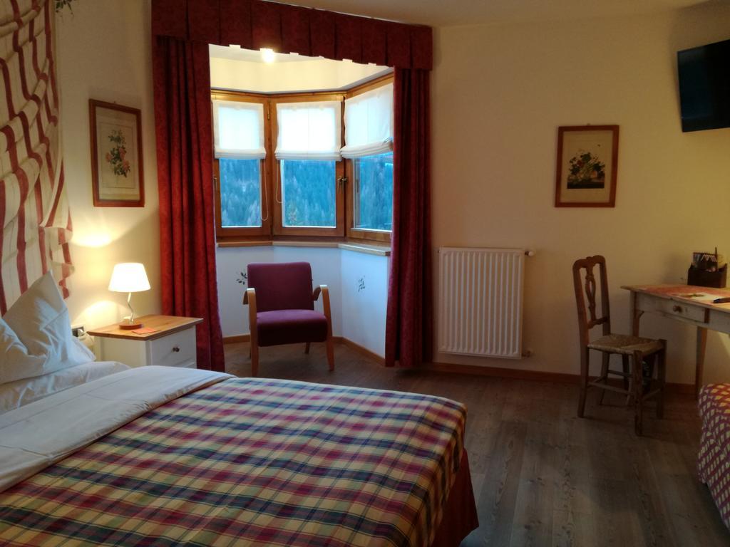 Hotel Ca' Del Bosco Selva di Cadore Buitenkant foto
